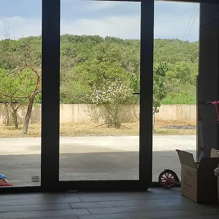 Апартаменты Emi's House