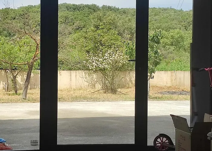 דירה Emi's House