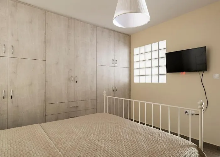 Emi's House דירה Karioupolis