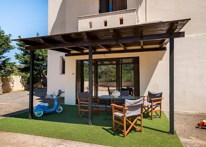 Emi's House דירה *