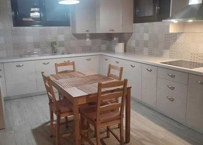 Emi's House Karioupolis